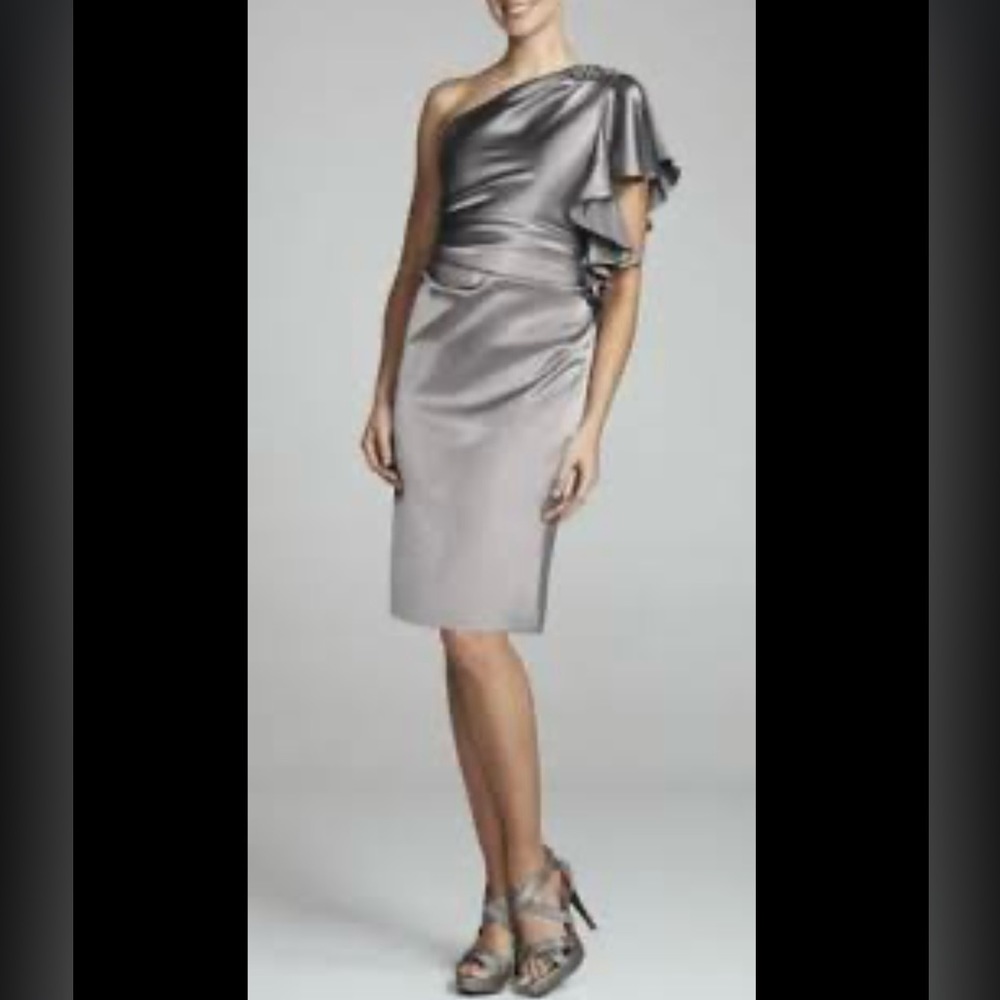 David's Bridal Short Mercury Charmeuse  Dress Flutter One  Sleeve Draping Size 6